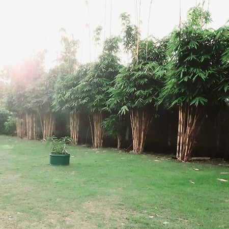 Kanora lake resort Maharagama Bagian luar foto